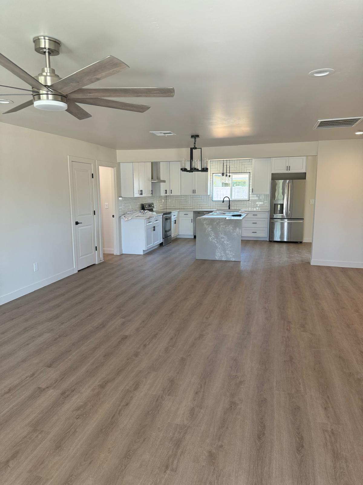 PHOTO-2025-08-25-12-05-46 2